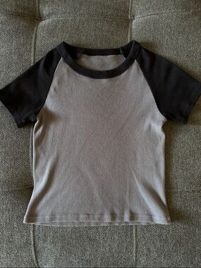 Brandy Melville Tee